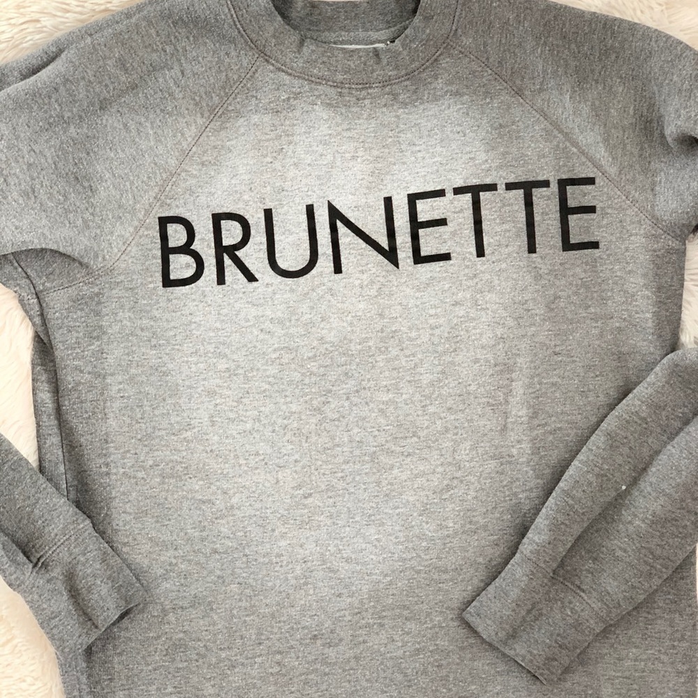GUC Brunette label crewneck sweater xs